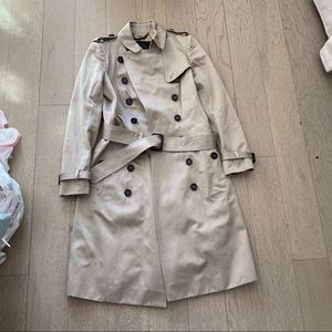 Burberry trench coat stone 42 belted